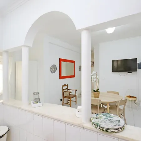 Downtown Apartman *